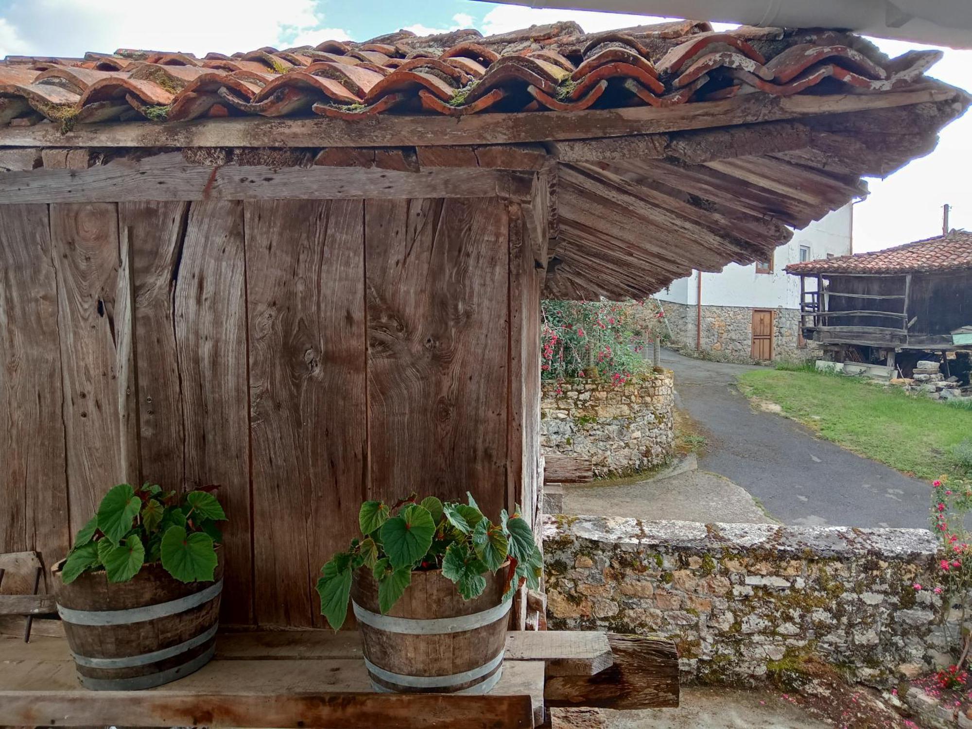 Casa La Cruz A 2Km De Onís Стая снимка
